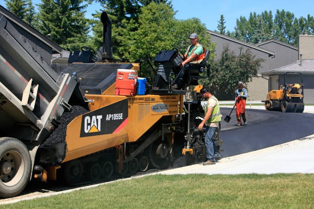 Best Residential Paver Driveway  in Lawrence, KS